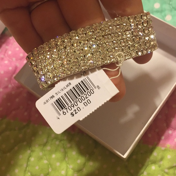 Bracelet - Picture 2 of 2